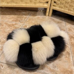 Luxurious Black and Cream Fur Slides